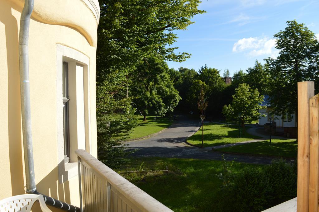 Domizil Im Schloss Apartment Hummelshain Bagian luar foto